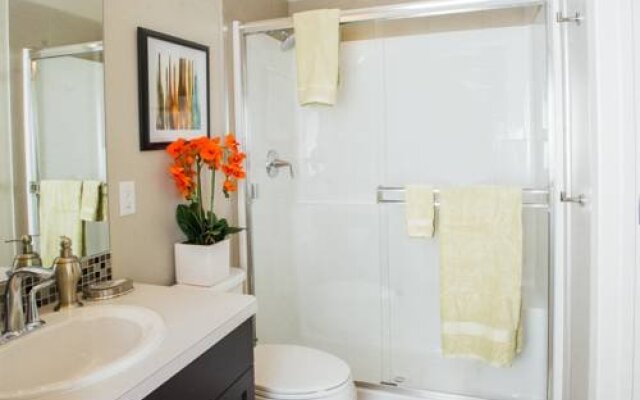 Executive Suites by Roseman - Allura
