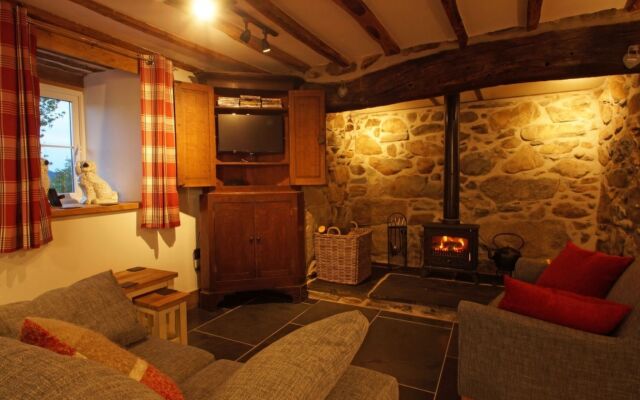 Holiday Home Bwthyn Braf