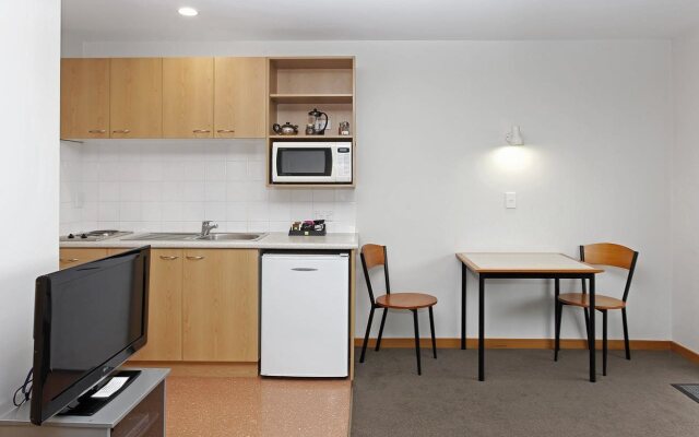 306 Motel Apartments