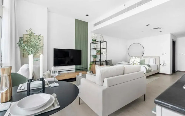 Silkhaus Modern Studio in Difc Business Ideal