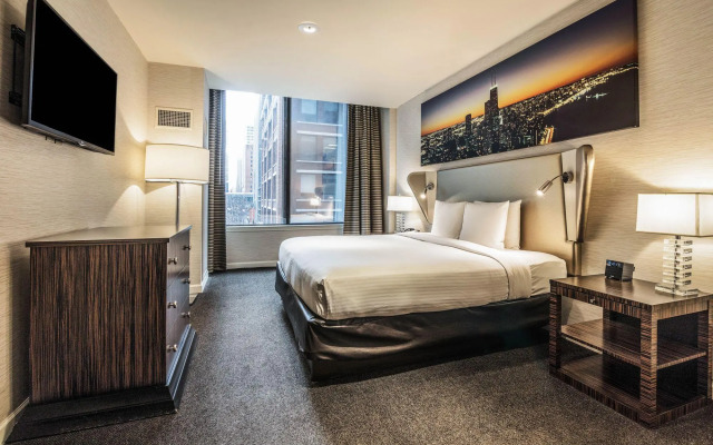 The Chicago Hotel Collection Magnificent Mile Hotel & Suites 