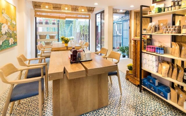 Oyo 857 Celina Hotel