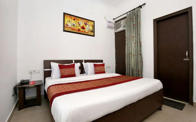 OYO 9657 Hotel Sham Villa