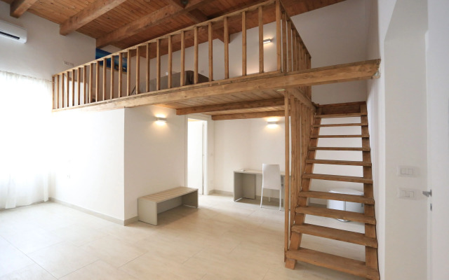 Il Viaggiatore Via Indipendenza 2