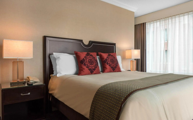 Omni Severin Hotel