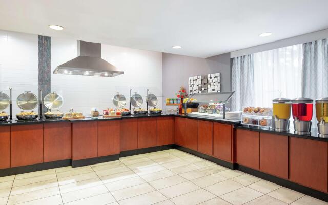 DoubleTree by Hilton Atlanta Airport