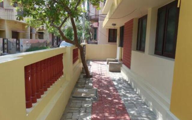 Jaideep Service Apartment