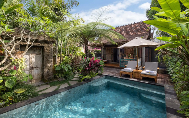 Pramana Watu Kurung Resort