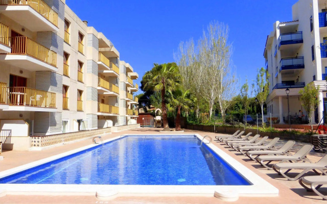 Rentalmar Pins Marina