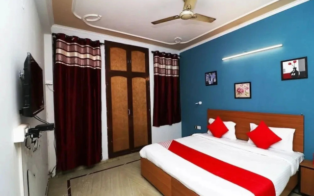 Silver Homes by OYO Rooms