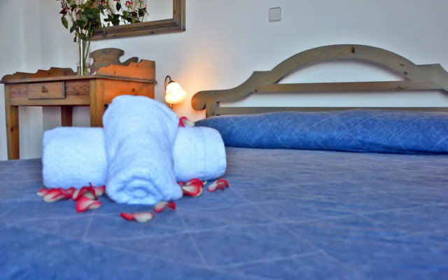 Filoxenia Beach Apartments