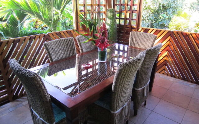 Physis Caribbean Bed & Breakfast