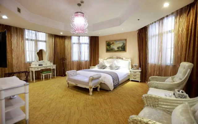 Nanjing Suning Universal Hotel
