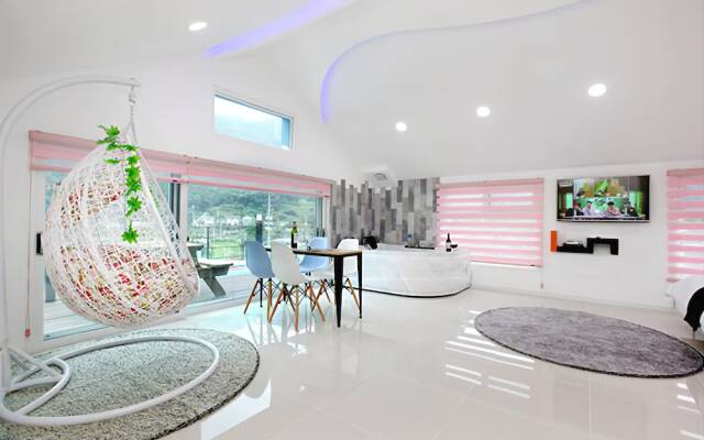 Gapyeong Ku Ing Spa Pension