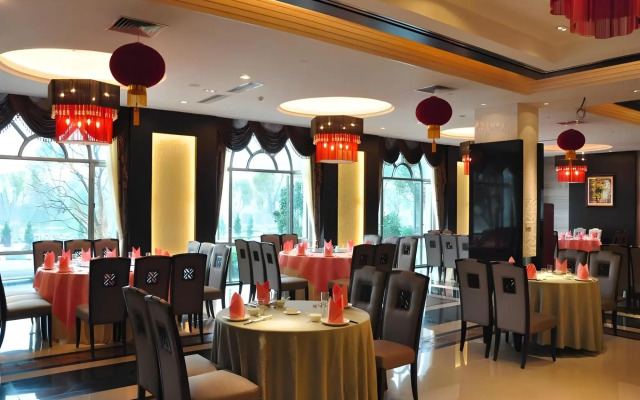 Country Garden Phoenix Hotel - Yunfu