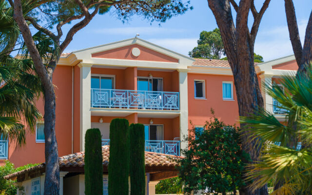 Résidence Lagrange Vacances Le Domaine des Grands Pins