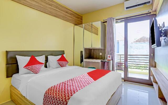 OYO 90261 Spring Residence
