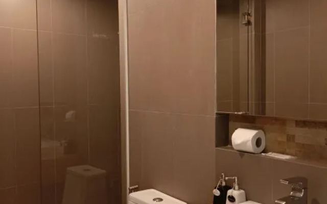 Wisdom Hotel & Residence