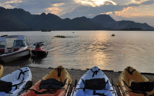 Monsane River Kwai Resort