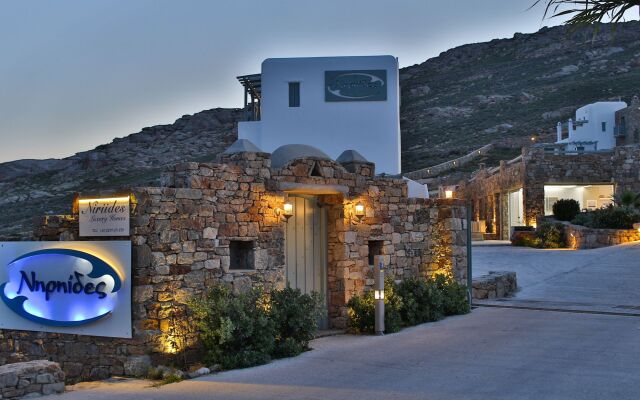 Niriides Luxury Homes