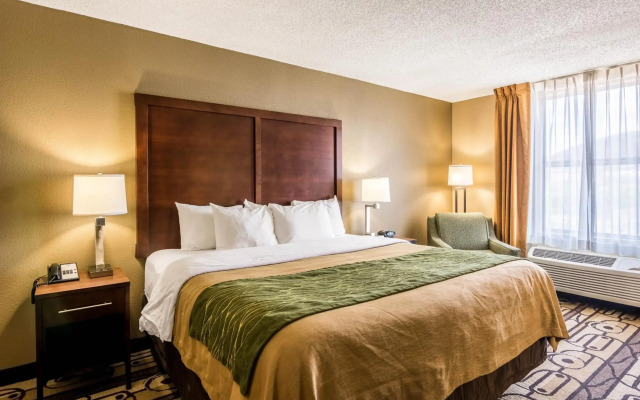 Comfort Inn & Suites