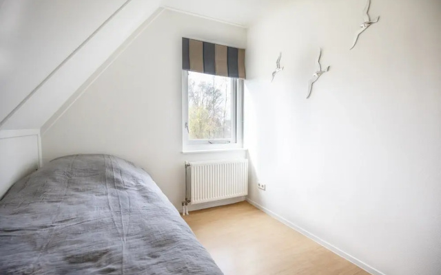 Detached Holiday Home near Grevelingenmeer Lake