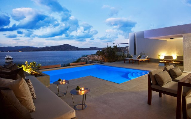 Elounda Peninsula All Suite Hotel