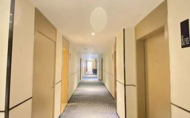 City Comfort Inn Hotel (Jingshan Xinshi Avenue)