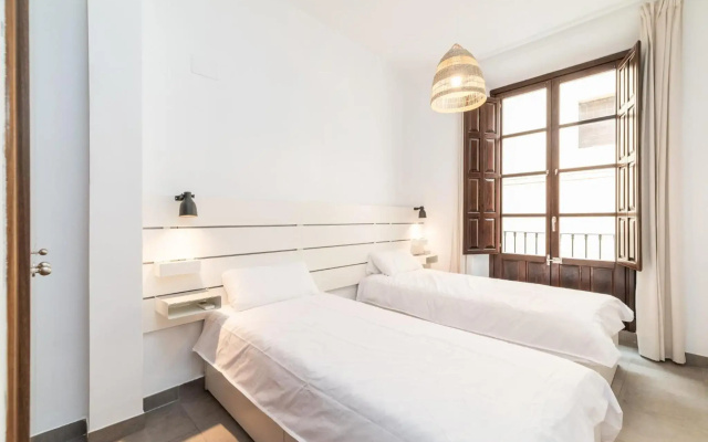Modern Cozy flat in Granada's city centre 1