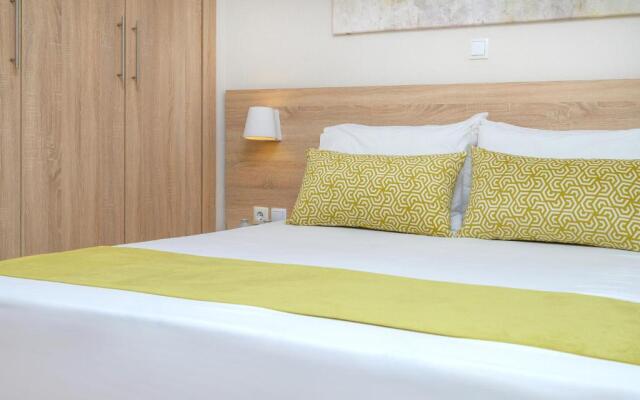 Calma Guest House