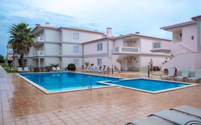 Stunning Caravelas Apartment