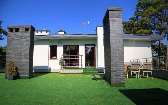Villa Reza