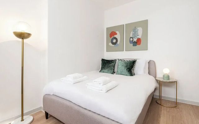 JOIVY Stylish 1 bed flats in Soho