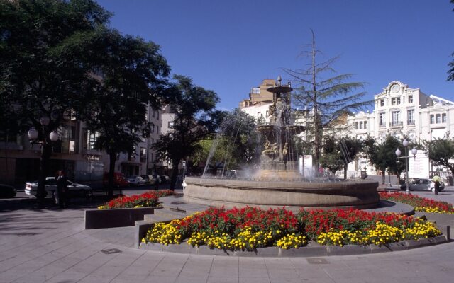 Aparthotel Sercotel Suites Huesca