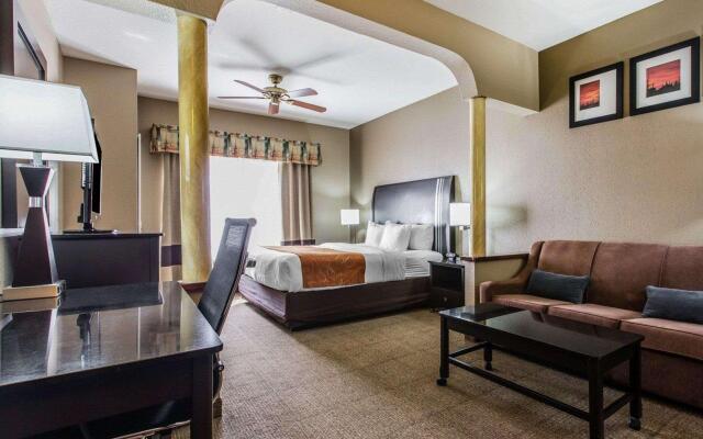 Comfort Suites Bakersfield