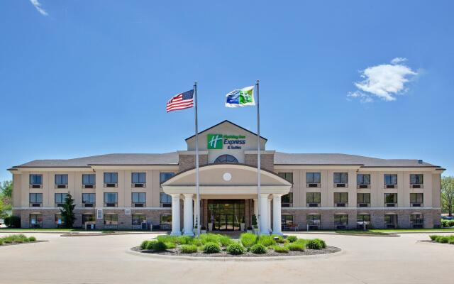 Holiday Inn Express & Suites Wadsworth, an IHG Hotel