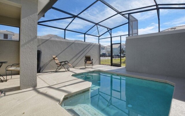 Storey Lake-5 Bedroom Townhome W/spashpool-1613st Townhouse