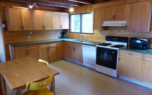 Harnett's Holiday Home