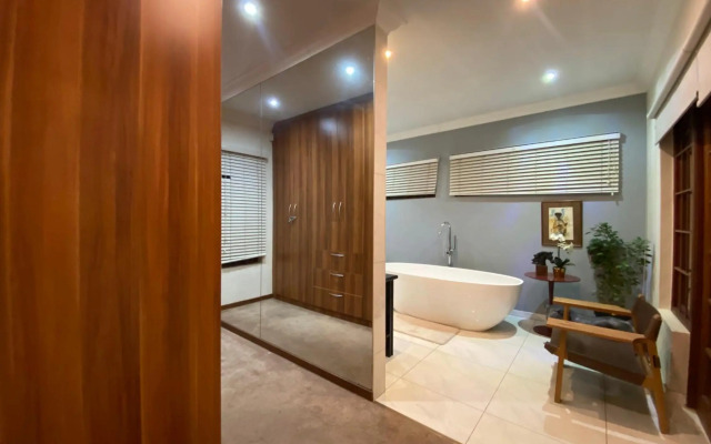 The Little Mongrel Bryanston