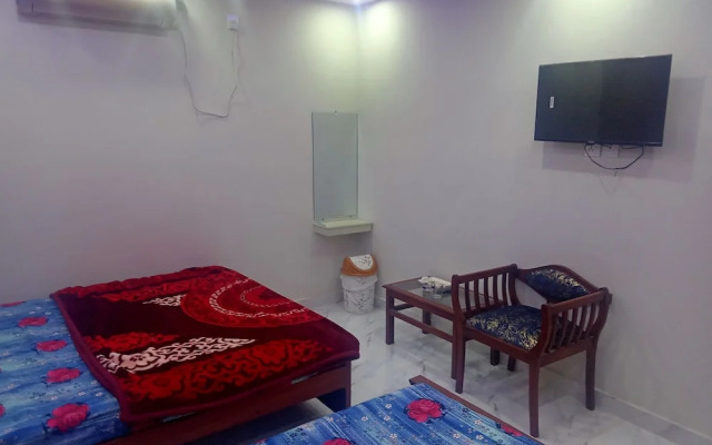 Four Season Guest House