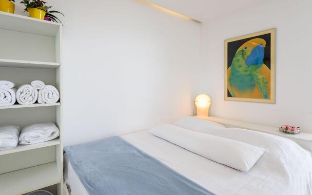 Apartamento Moderno com Vista Mar | V 90/102