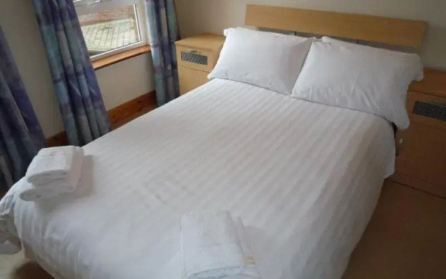 Innisfallen Holiday Village