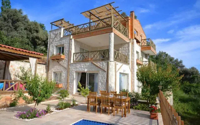 Villa Kelebek Oz