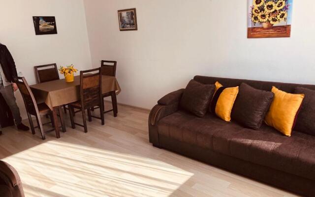 Apartment on Marjanishvili in Tbilisi