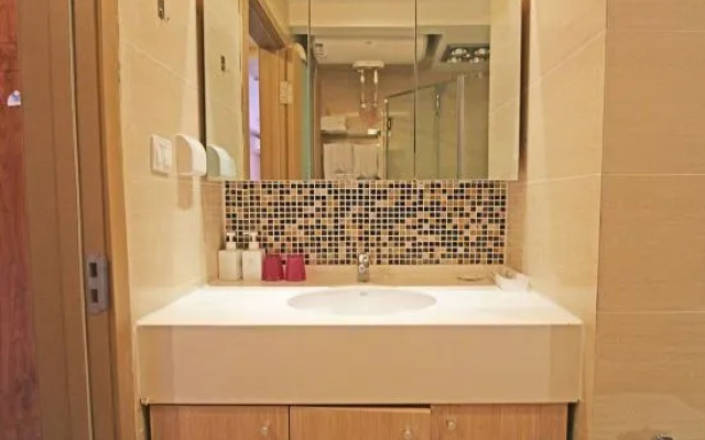 Yisuli Hotel (Dalian Hi-tech Wanda Plaza)