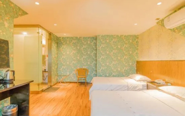 Blue Magpie Holiday Hotel