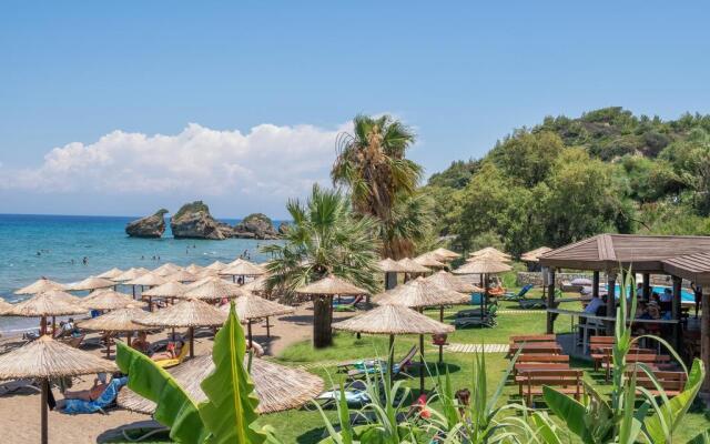 Porto Zorro Beach Hotel