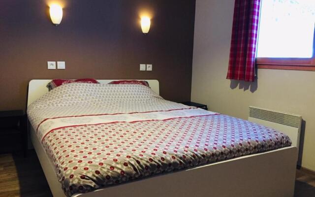 Joli T4 à Vars dans Résidence 4 étoiles