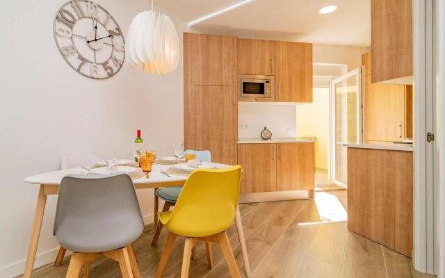 Bright apartment near Casa de Campo by Batuecas