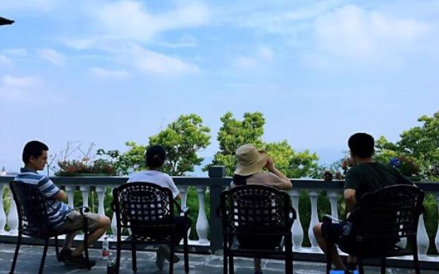 Mengpo Mountain Villa (Moganshan Scenic Area Store)